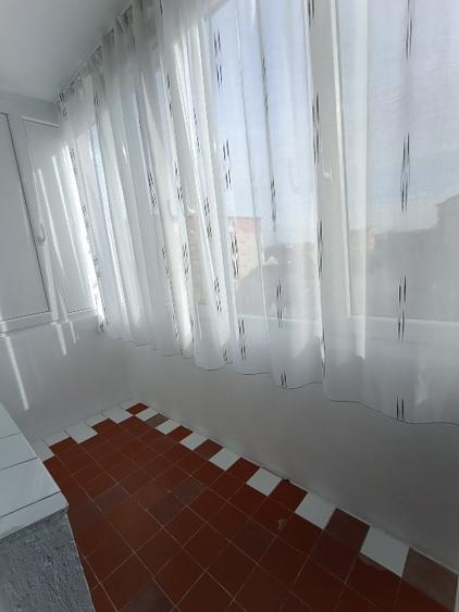 Închiriez apartament 2 cam zona girocului  - 8