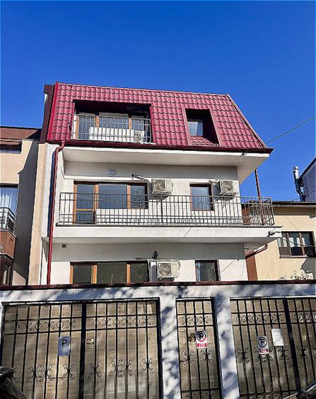 Vila de inchiriat-Finisaje la alegere-Renovata 2025-Destinat - 18