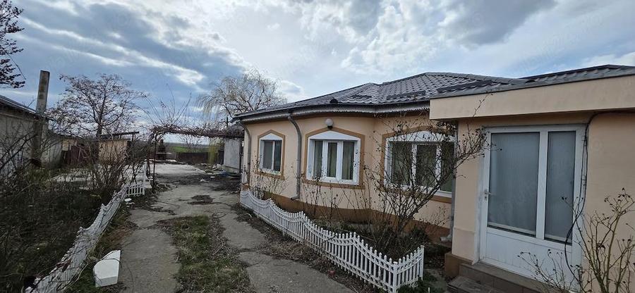 Casa plus teren 2000 mp Rubla, Valea Ramnicului - 3