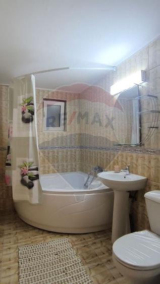 Apartament 4 camere de închiriat în zona Zorilor - 18