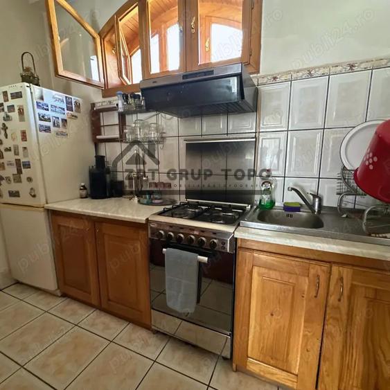 Casa de vanzare in centrul localitati Gurbediu. - 3