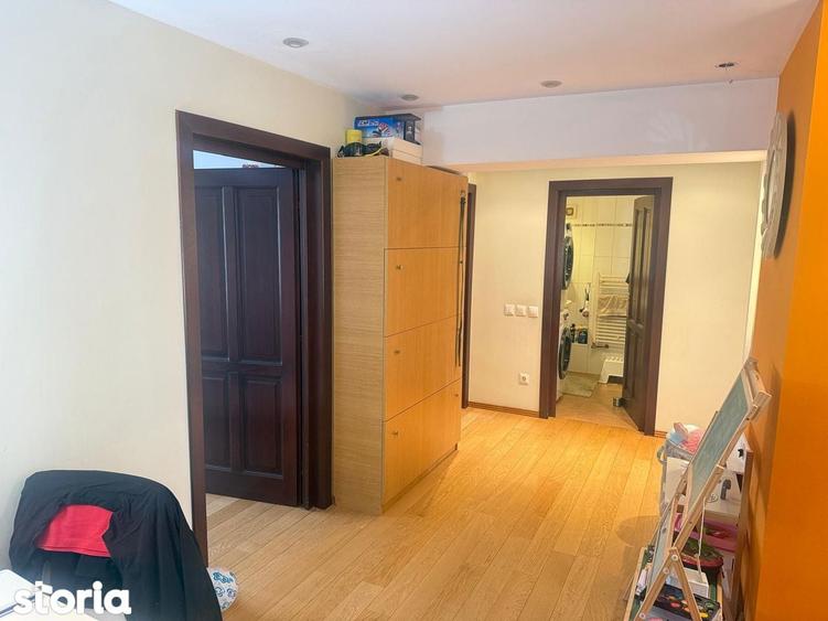Vanzare apartament 4 camere, ultracentral, mobilat+utilat, Targoviste - 13