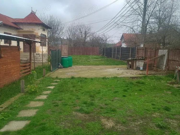 Casa cu gospodarie - 3