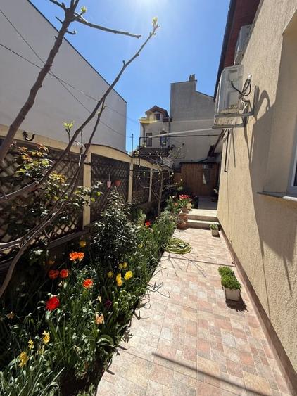 Casa 5 camere zona Stadion cu spatiu comercial - 1