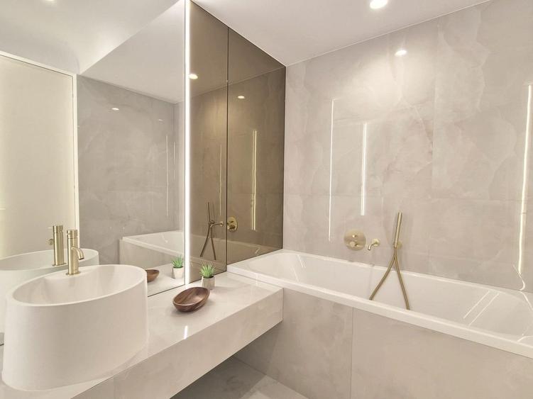 COMISION 0% Apartament 2 cam- Cortina North prima inchiriere - parcare subterana - 18