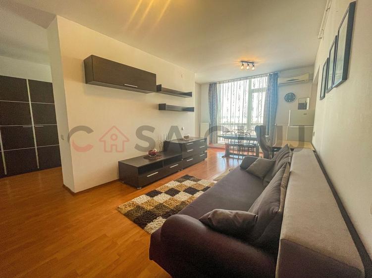 Apartament cu 2 camere semidecomandat, mobilat în Central