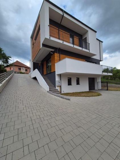 Casa Tip Duplex, 4 camere, 120 mp utili, terasa, teren 200 mp,Chinteni - 2