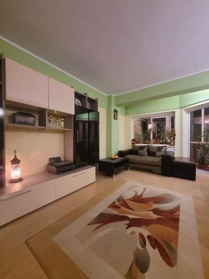 Primo, doua camere decomandat etaj 1 - 1