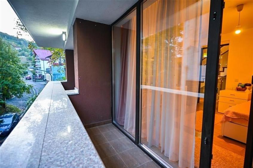 FILM&3D! Resedinta notabila, in pretiosul areal:Drumul Poienii,Centru Istoric Me - 25