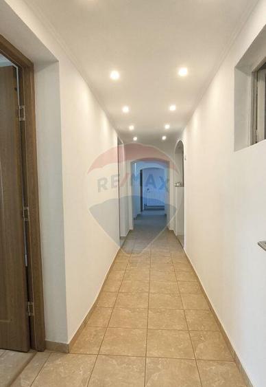 Apartament spa?ios intr-o cladire istorica, zona cent... - 13