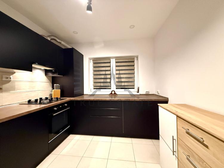 Vila tip duplex de vanzare cu doua locuri de parcare - 5