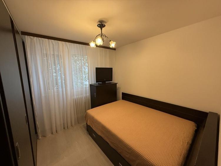 Inchiriez Ap 2 camere, 4/10, decomandat, cf. 2, Drumul Taberei - Valea Argesului - 5