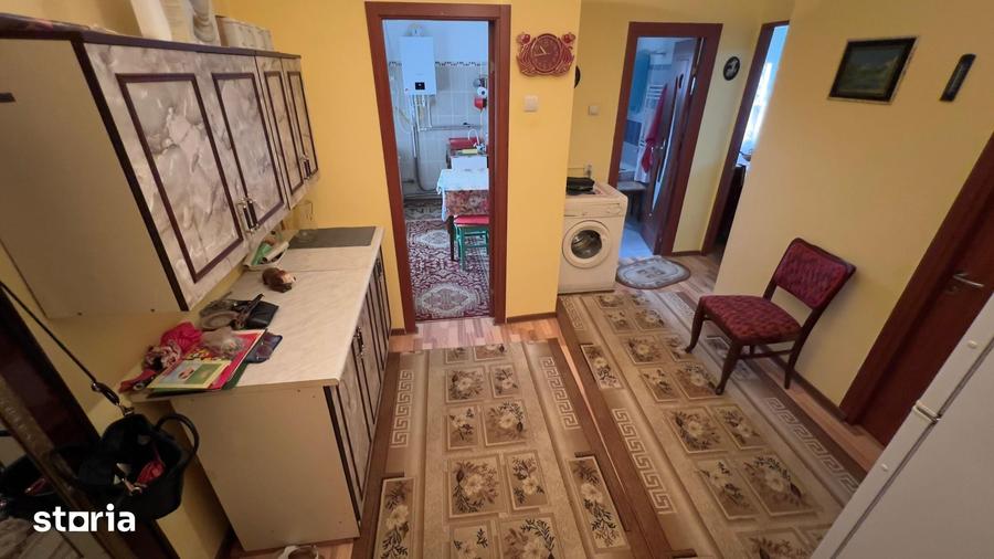 Apartament cu 3 camere decomandat în Ultracentral