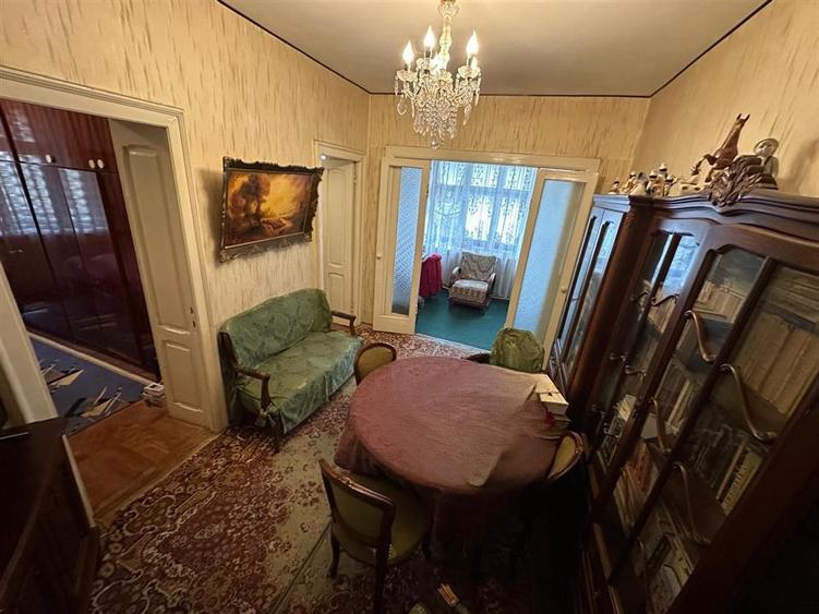 ULTRACENTRAL - Apartament 3 camere - Râpa Galbenă + Boxa + Garaj ! - 1