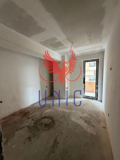 3 camere, etaj 2- Bloc nou George Enescu - 9