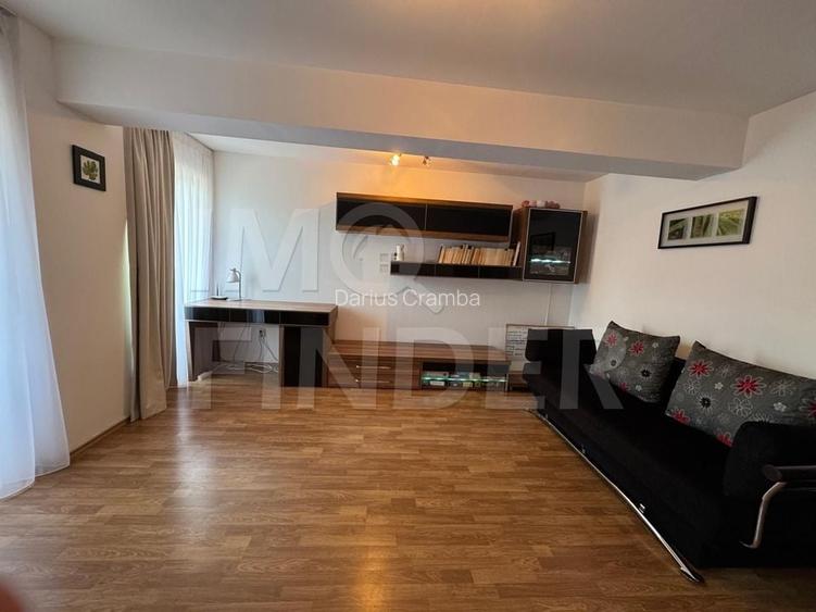 Inchiriere apartament 1 camera Centru, zona Platinia Mall