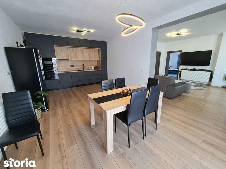 Casa de Vanzare la Cheie in Orasul Ineu Jud Arad, Teren 1439 mp. - 5