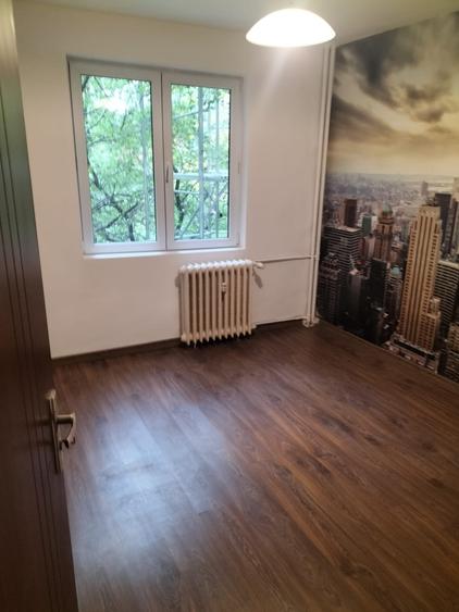 LACUL TEI ,Teiul Doamnei.bl.1984 2/8,DECOMANDAT, 2bai,bucatarie mare patrata - 4