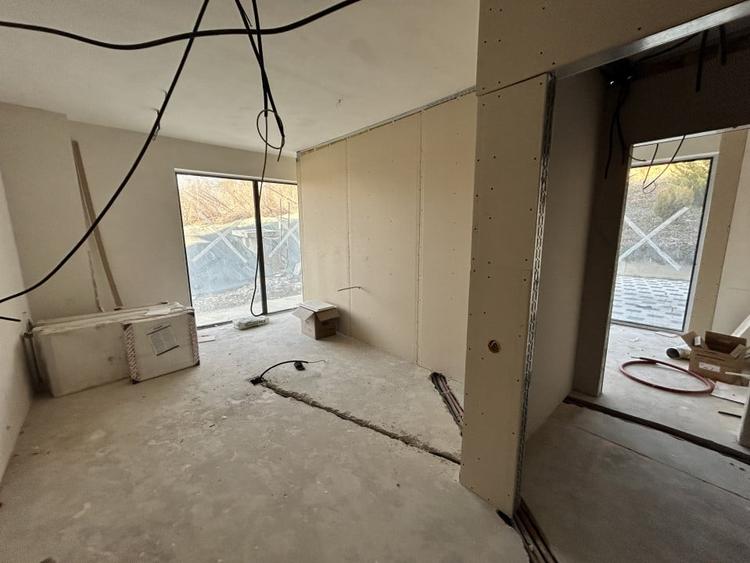 Spatiu comercial semifinisat 86 mp utili Borhanci - 7