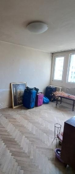 Dristor metrou Baba Novac, bl.reabilitat,balcon, debara,geam la baie,spatios. - 3