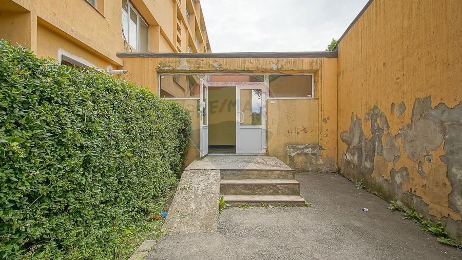 Garsoniera, zona linistita, Astra! - 10