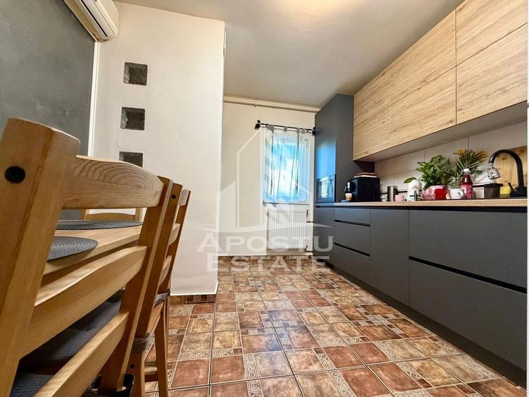 Apartament cu 2 camere, semidecomandat, etajul 2, centrala proprie - 2