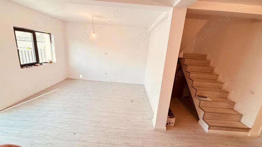 vand casa 3 camere 2 bai , 1 balcon, 1 terasa , 2 locuri parcare , 2 aer conditionat - 6