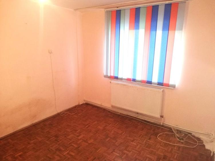 Vanzare 2 camere-Imobiliare MAXICONFORT - 3