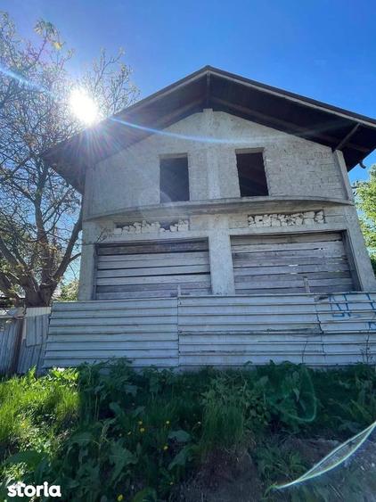 De vanzare Vila la rosu la 5 minute de Roman,cu teren de 250mp,45.000e - 6