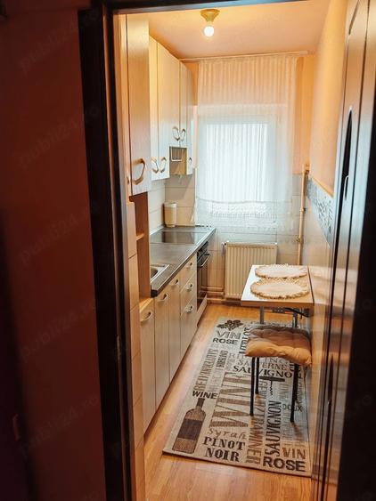 Apartament cu 2 camere nedecomandat în Girocului