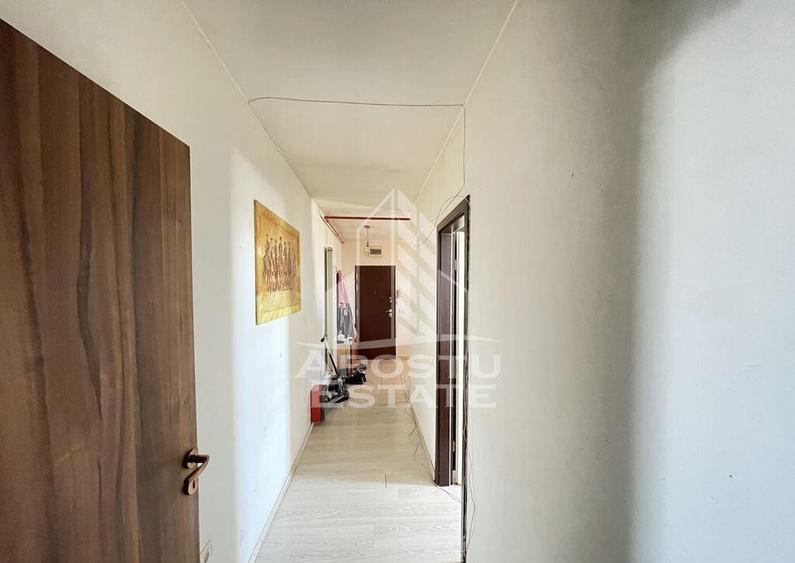 Apartament cu 4 camere decomandat, 106 mp, Calea Torontal... - 2