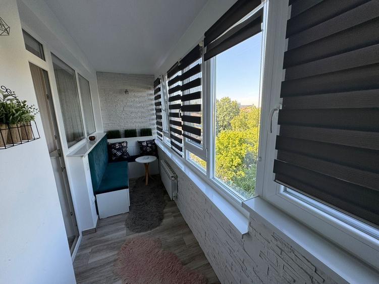 Inchiriez apartament 3 camere, decomandat + parcare, Tatarasi - 2