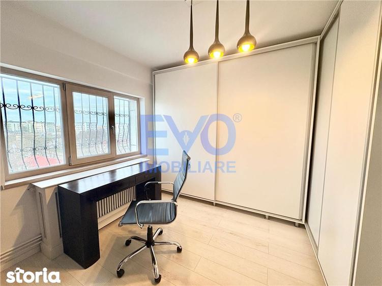 Apartament 4 camere de vanzare, decomandat, boxa, Copou, Iasi - 2