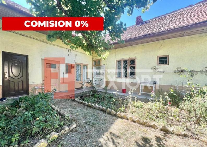 Casa de vanzare la curte comuna Zona Lunei - COMISION 0%