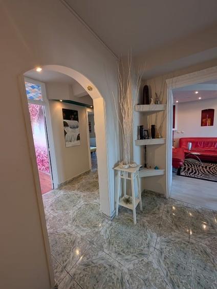 Calitate și spațiu: elegant, 90 mp, 1989, centrală proprie, parcare, priveliște - 10