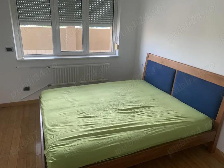 Vand apartament 3 camere zona nord Ploie?ti - 1