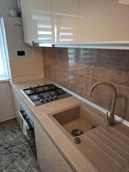 Apartament se inchiriaza cu living, dormitor, bucatarie, baie. - 5