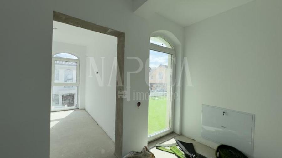 Casa 4 camere de vanzare in Dezmir - 4