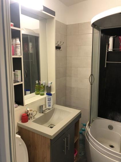 Vand Apartament cu 2 Camere In Centrul Pascani - 6