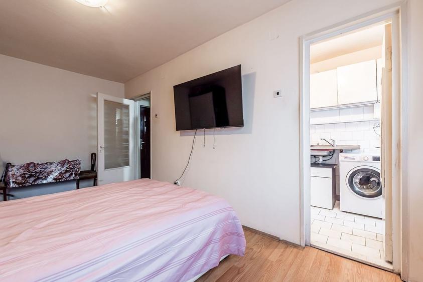 Vandut Garsoniera confort 1 la etajul 2 in confectii Comision 0 - 2