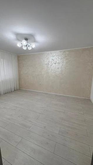 TOMIS III-MACUL ROSU-APARTAMENT CU 2 CAMERE DECOMANDAT CENTRALA GAZE - 1