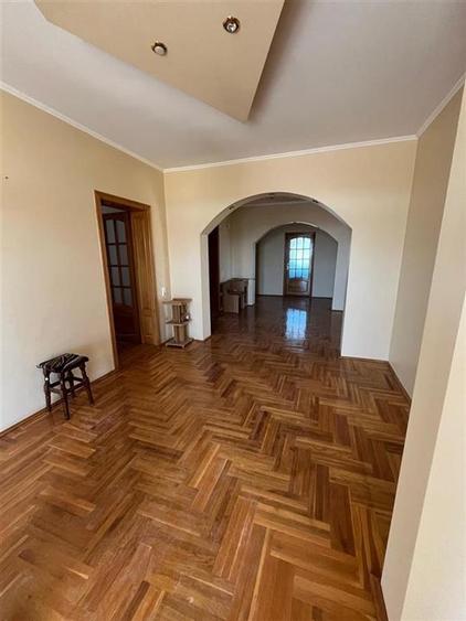 RECO Vila cu 14 camere si 3000 mp teren -Sanmartin - 3