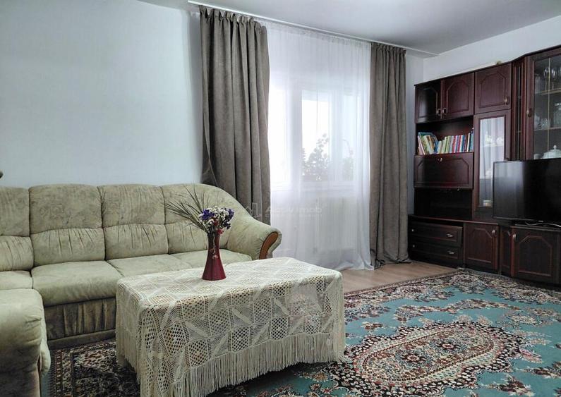 Apartament 3 Camere Etaj 1, decomandat renovat mobilat utila - 7