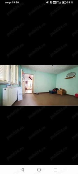 Casă cu 4 camere cu Teren 600 Mp în Central