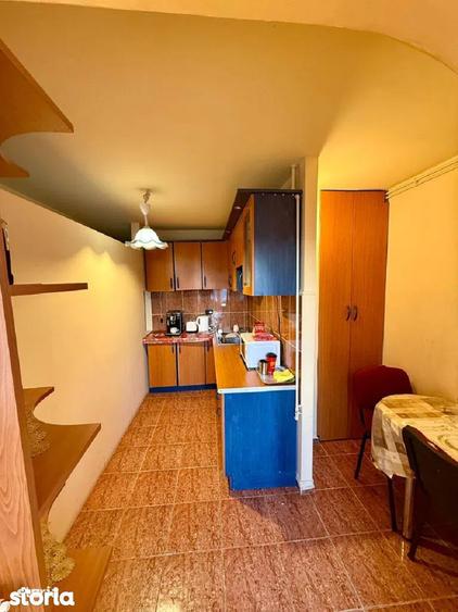 Apartament 4 camere zona Scriitorilor suprafata generoasa(beci) - 10