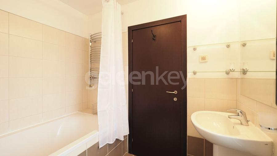 Apartament mobilat cu 3 camere | piscina | sala fitness | 2 parcari - 12