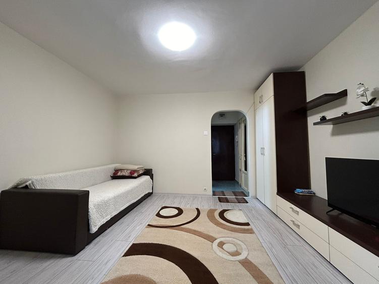 Titan Garsoniera 31 Mp Bloc Reabilitat 10 Min Metrou 1 Min Parc Titanii - 2