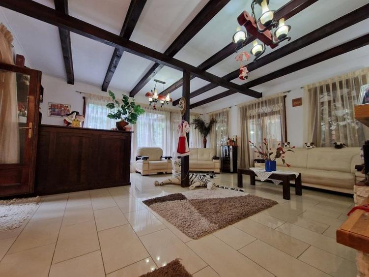 Complex Turistic - 900 mp utili -  teren 3000 mp - Piscina - zona turistica - 14