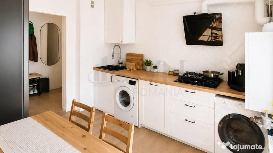 Apartament cu 4 camere decomandat în Nerva Traian