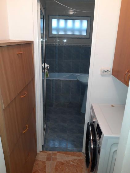 Apartament cu 3 camere decomandat, mobilat în Brâncoveanu